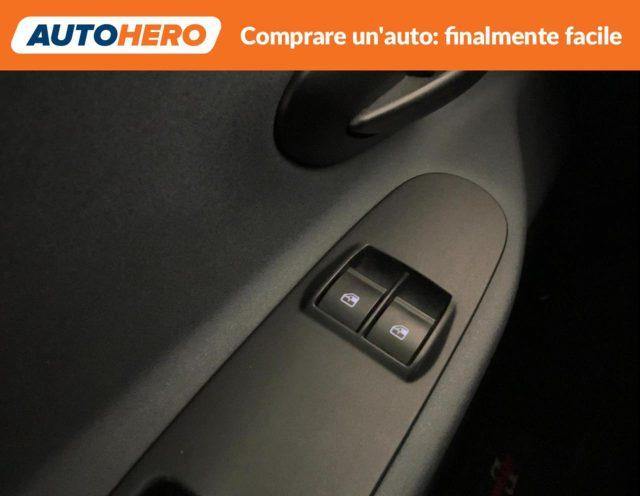 LANCIA Ypsilon 1.2 69 CV 5 porte Silver