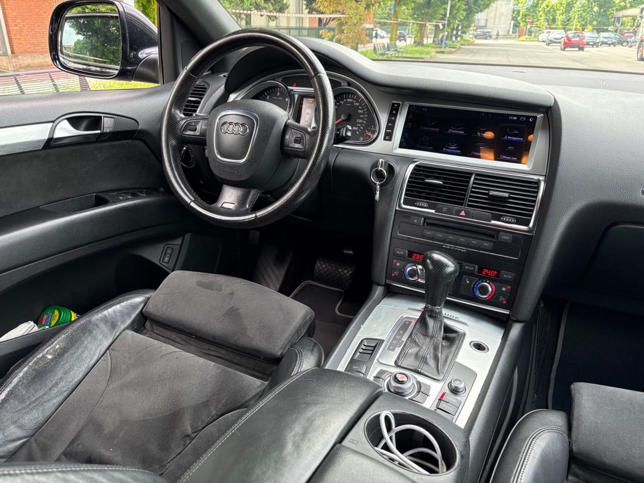 Audi Q73.0V6 TDI 233CV quattro F1 Sline 7posti