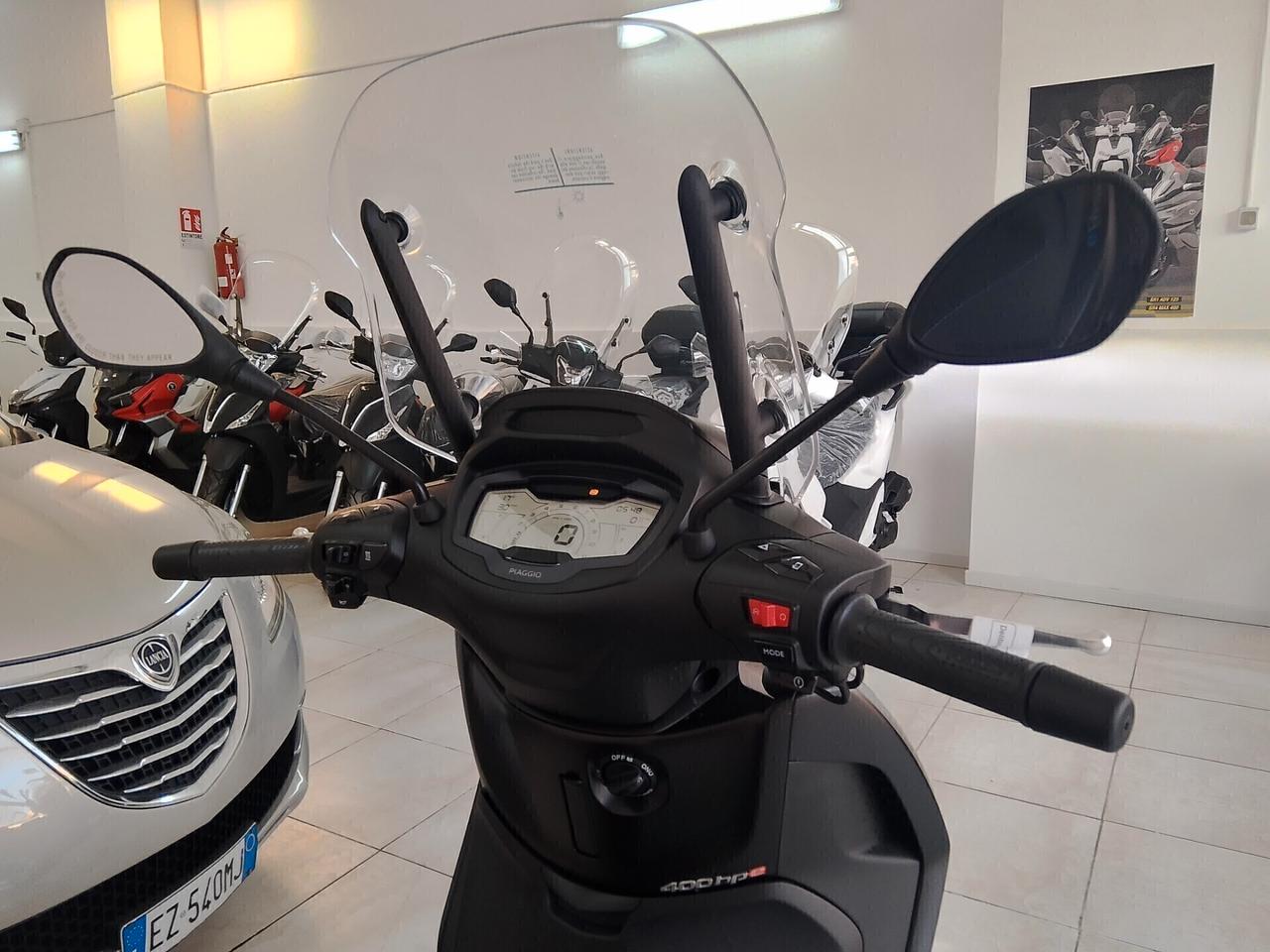 Piaggio Beverly 400 S