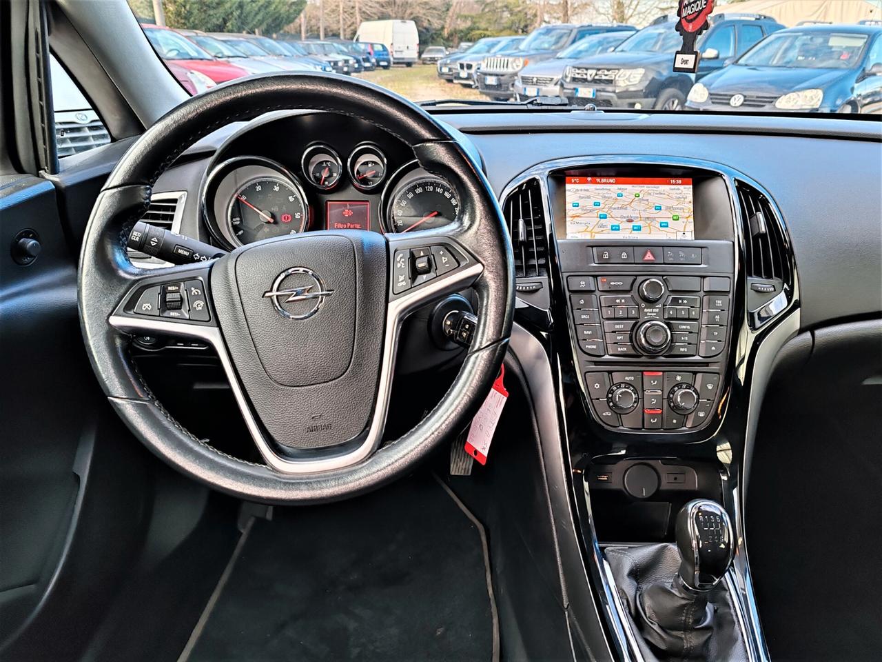 Opel Astra 1.6 CDTI 136CV S&S Sports Tourer Cosmo 2015