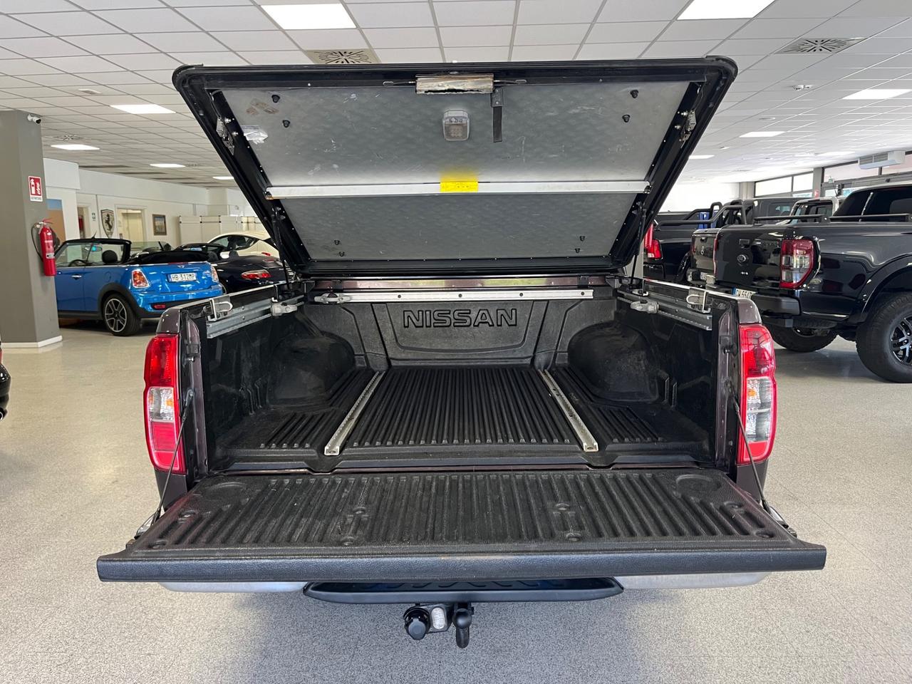 Nissan Navara 2.5 dCi 190CV 4x4 Manuale GancioTraino