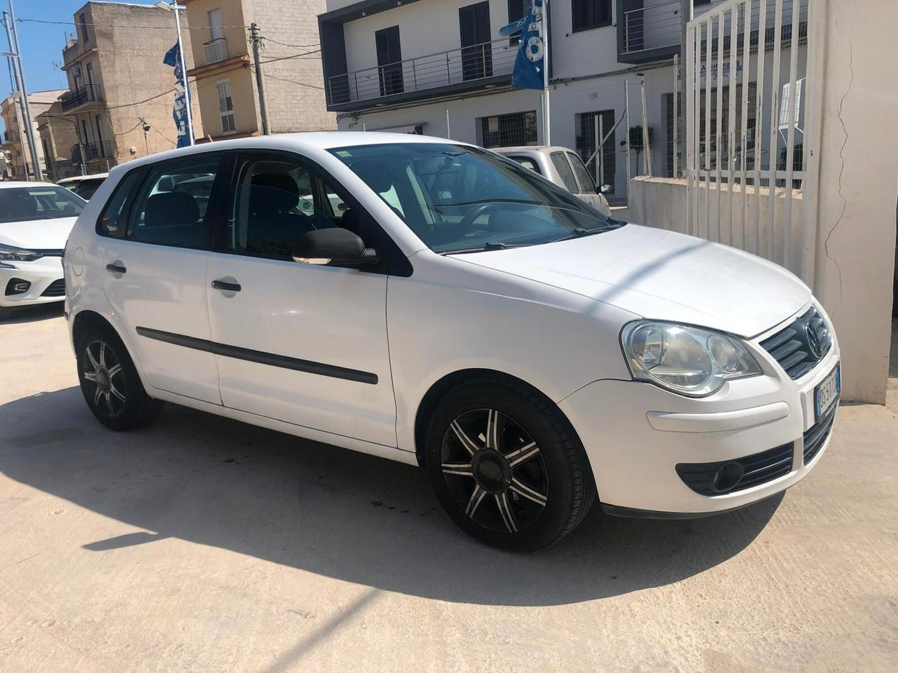 VOLKSWAGEN POLO 1.4 TDI 69CV PROMO ESTATE