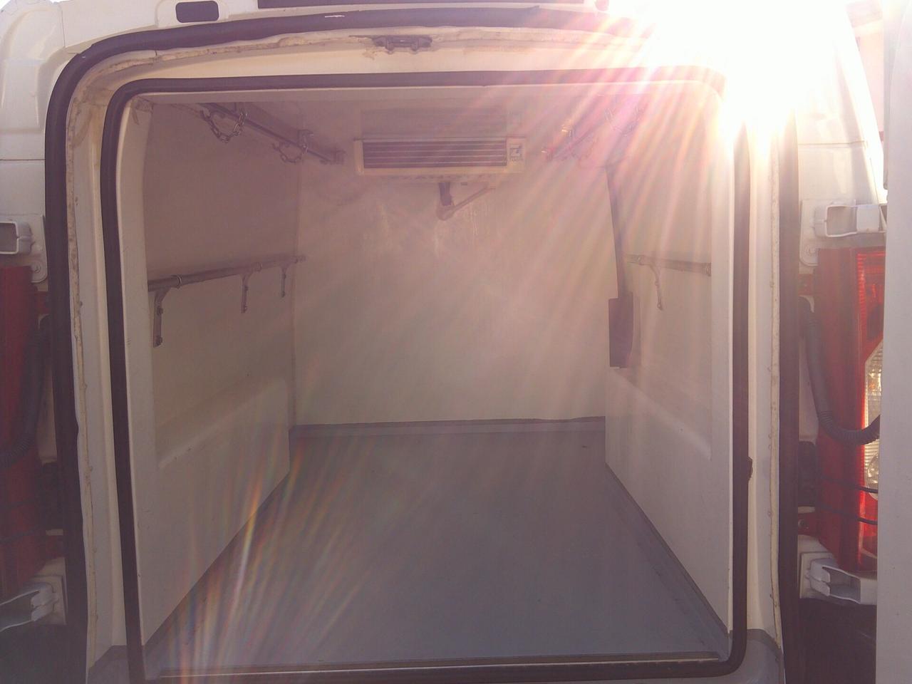 Citroen Jumpy 27 2.0 HDi/120 PC-TN Furgone FRIGO 09