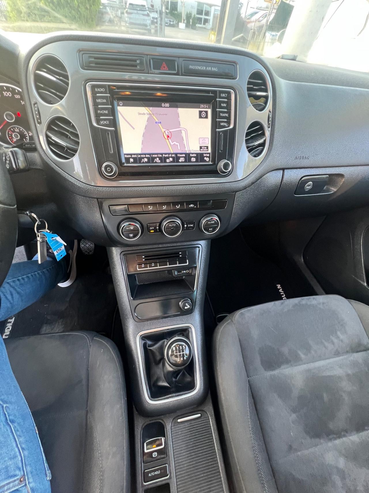 Volkswagen Tiguan 2.0 TDI 110 CV Sport & Style BlueMotion Technology