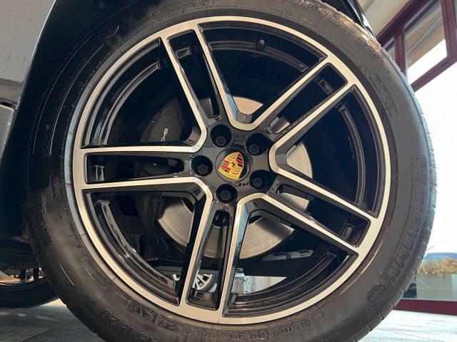 PORSCHE Macan 2.0 PDK 245cv