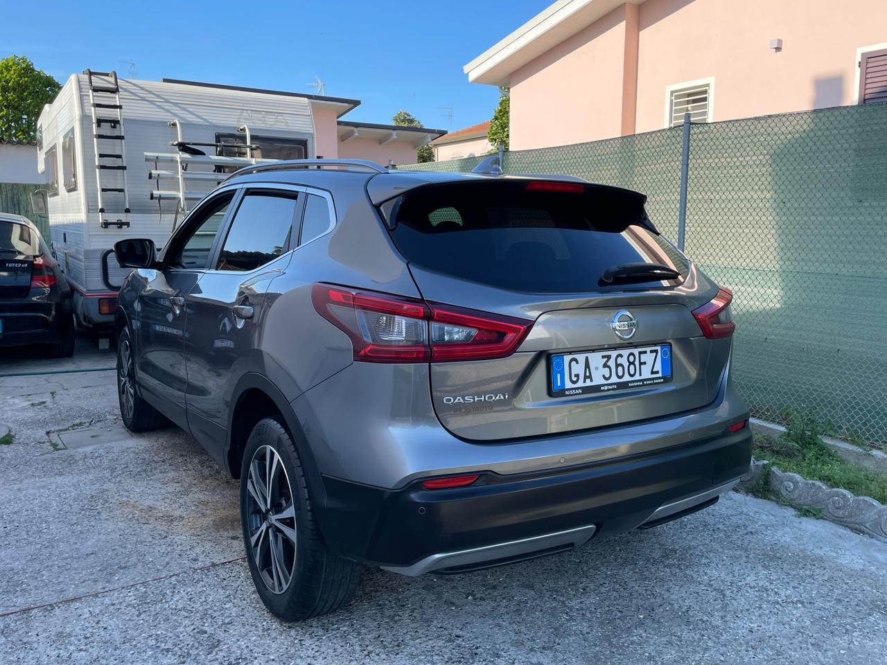 Nissan Qashqai 1.3 DIG-T 140 CV Tekna+