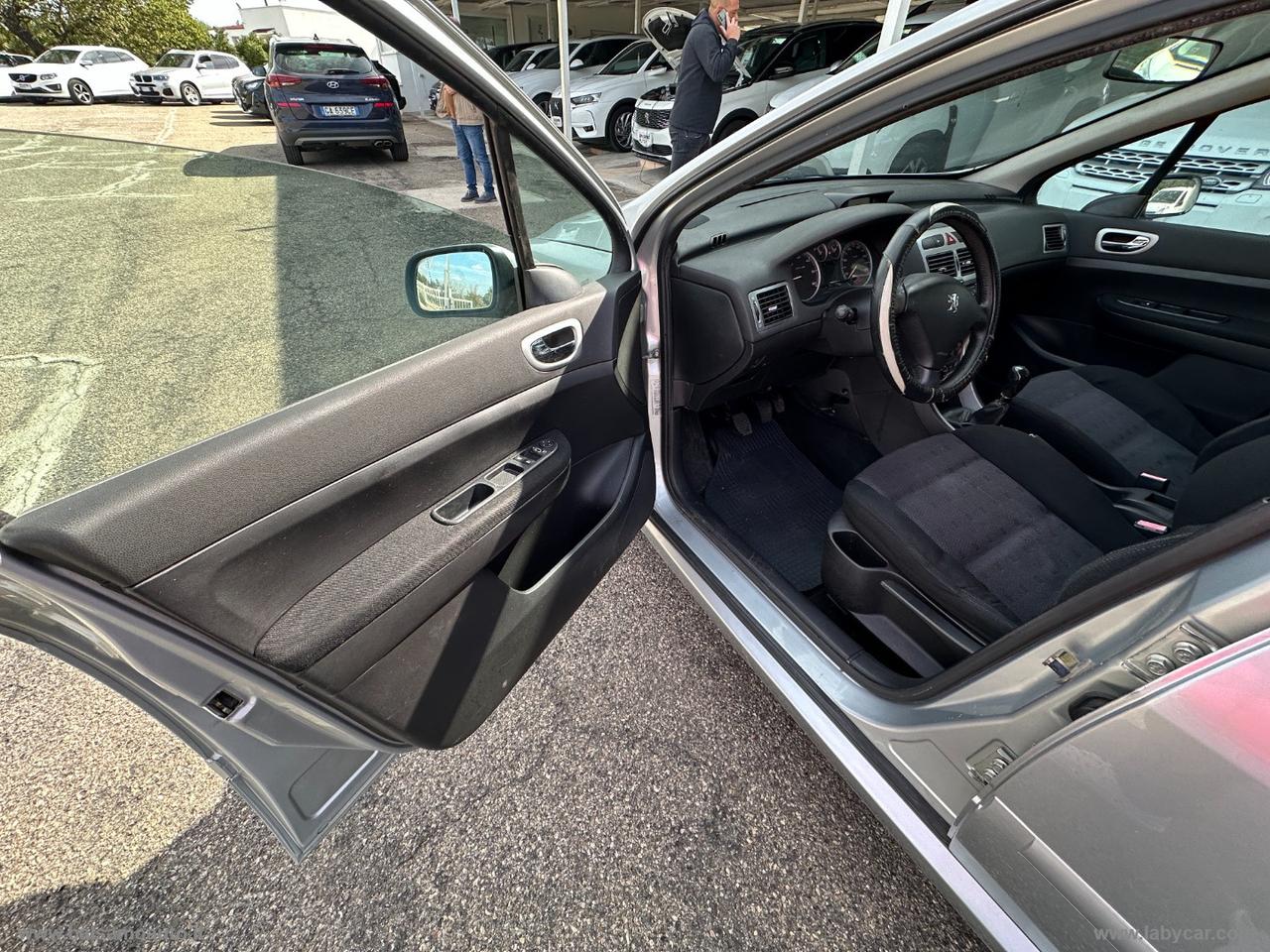 PEUGEOT 307 1.6 16V HDi FAP Station XS