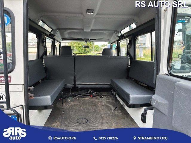 LAND ROVER Defender 110 2.5 Td5 cat S.W. S