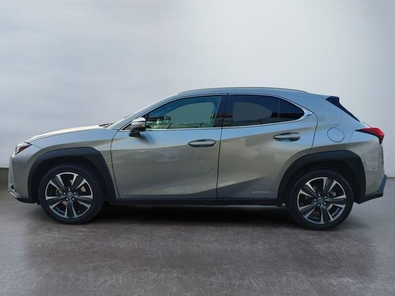 Lexus UX Hybrid 4WD Premium