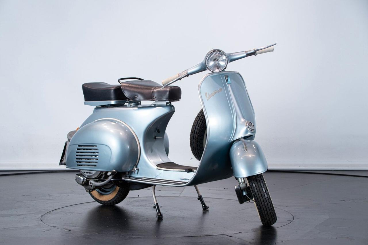 Piaggio Vespa 150 (VBA1-VBB1)