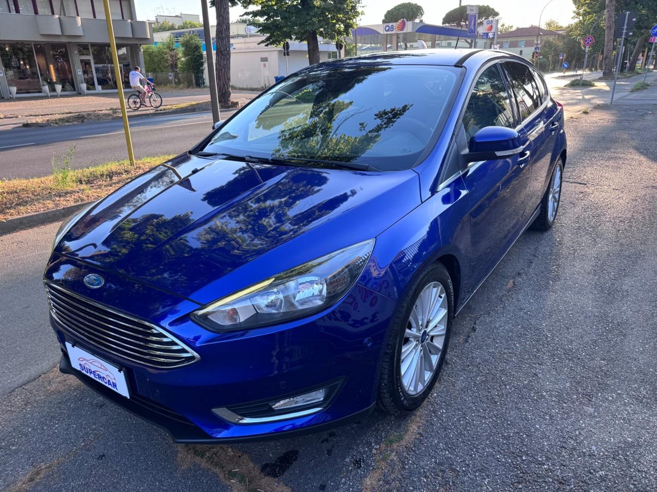 Ford Focus 1.5 TDCi 120 CV neopaten garanzia 12 mesi