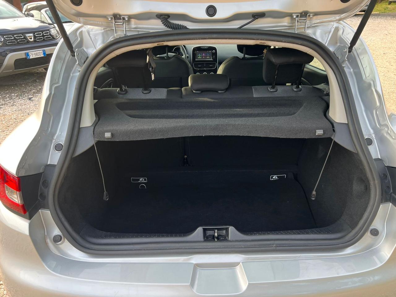 Renault Clio dCi 8V 75 CV Start&Stop 5 porte Energy Intens