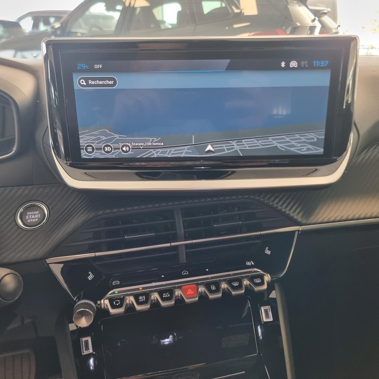 PEUGEOT 2008 ALLURE 1.2 145cv Hybrid e-DCS6 cambio automatico