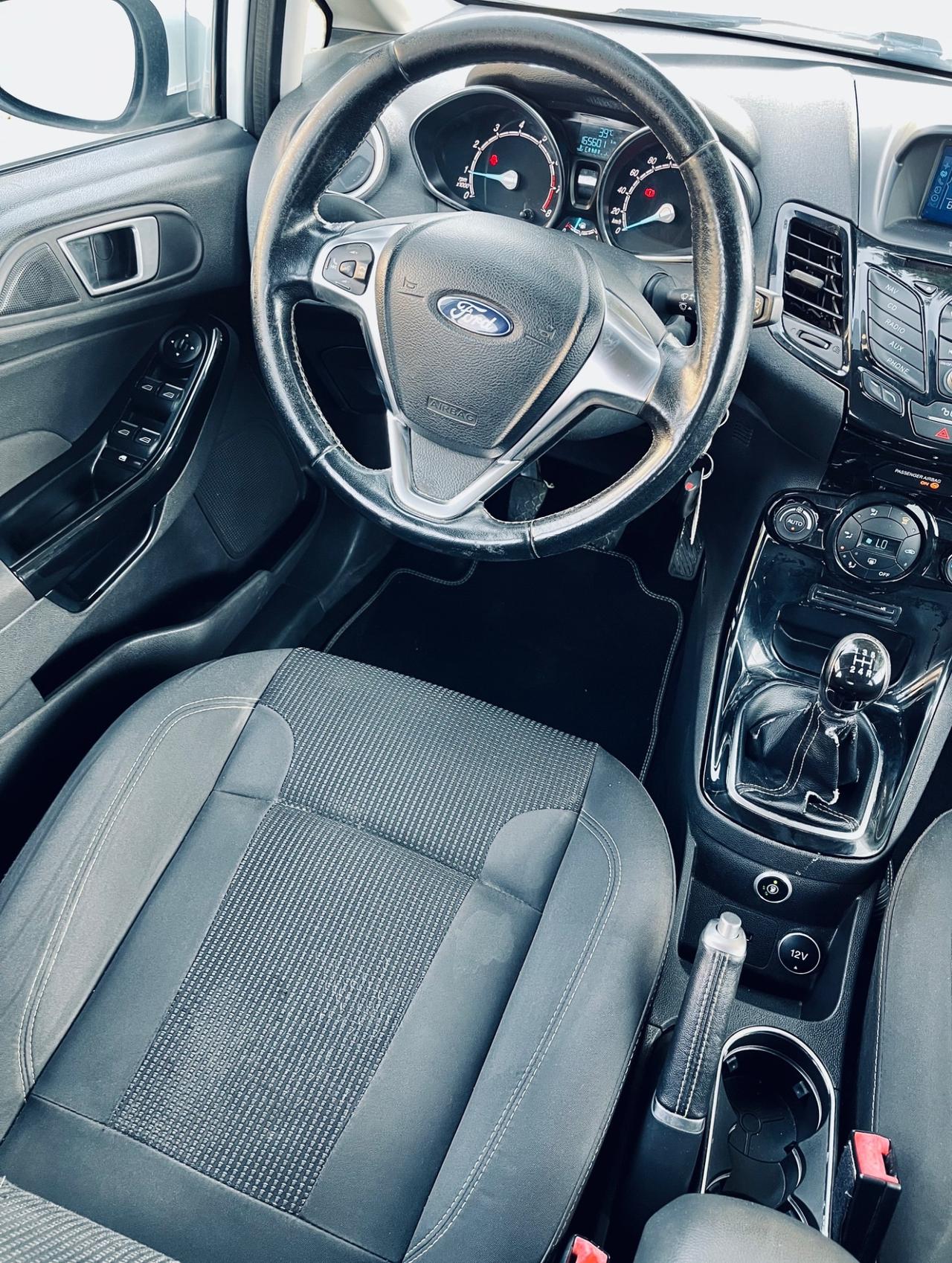 Ford Fiesta 1.4 5p. Bz.- GPL Titanium
