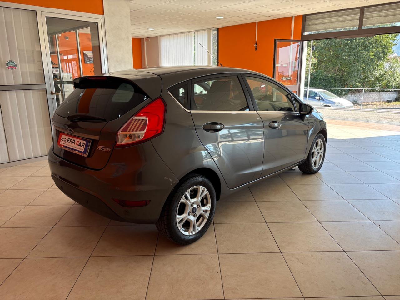 Ford Fiesta 1.4 5p. Bz.- GPL Titanium PERMUTE E FINANZIAMENTI