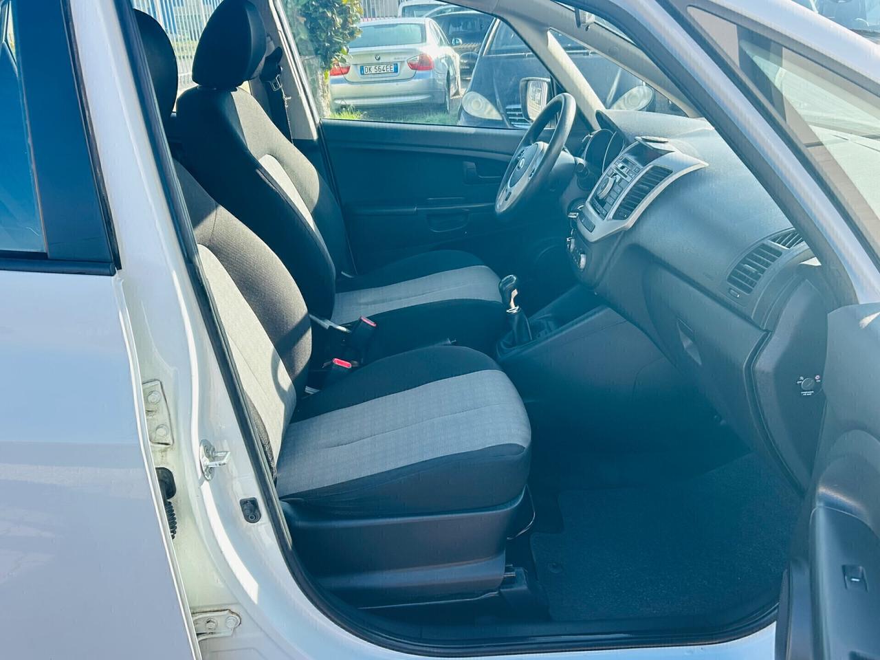Kia Venga 1.4 CRDi 90CV Cool
