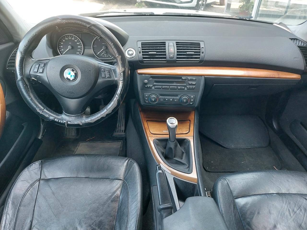 Bmw 118 118d cat 5 porte Eletta