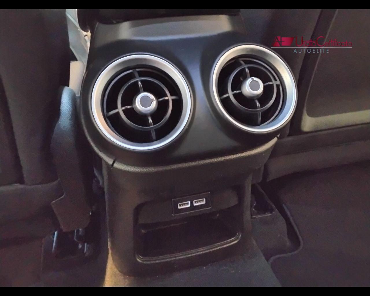 ALFA ROMEO Stelvio 2.2 Turbodiesel 160 CV AT8 RWD Super
