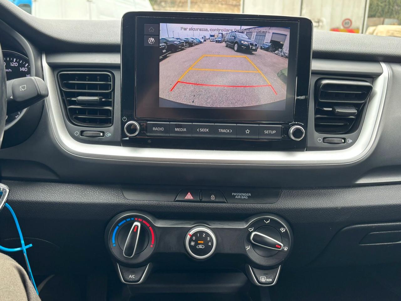 Kia Stonic 1.2 DPI Urban