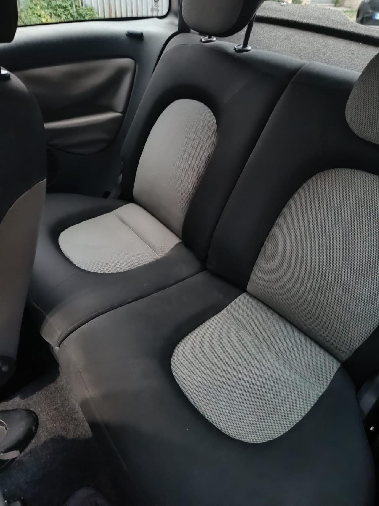 Lancia Ypsilon 1.2 GPL