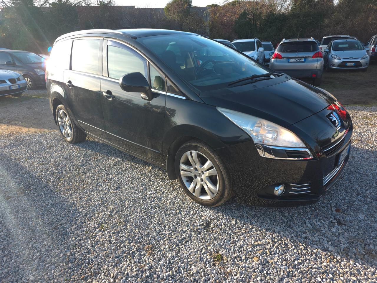 Peugeot 5008 1.6 HDi 112CV Active