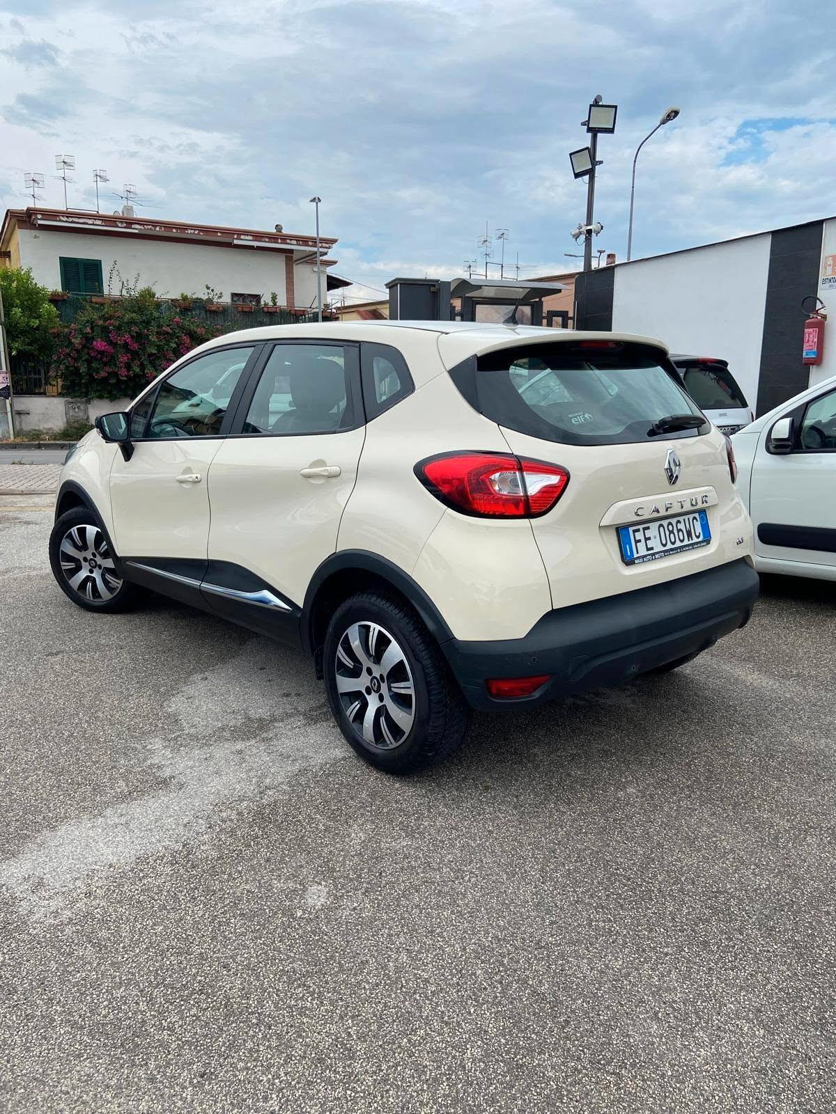 Renault Captur dCi 8V 90 CV EDC Start&Stop Energy Intens