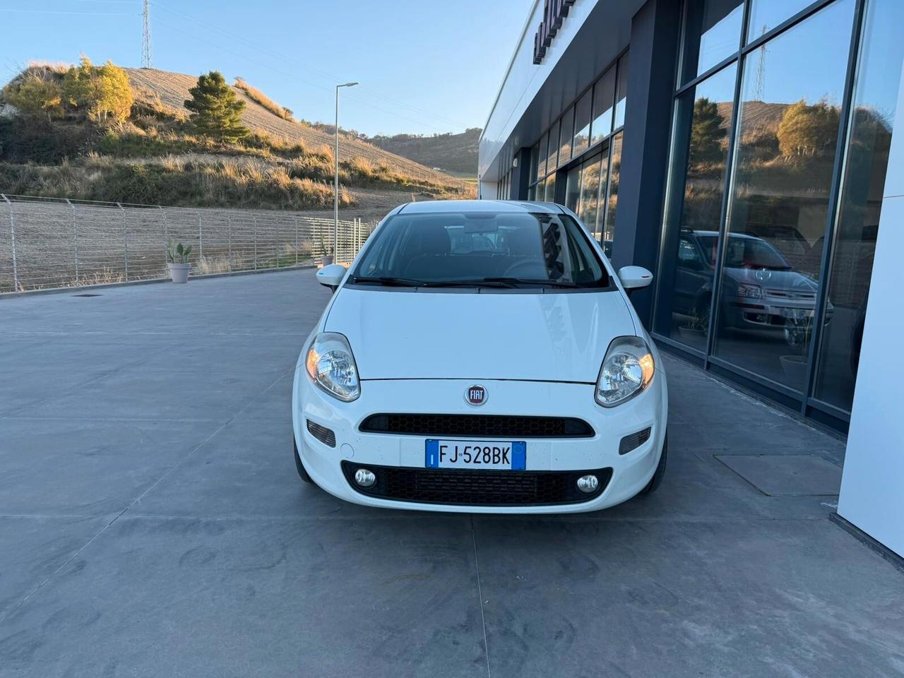Fiat Punto 1.3 MJT II S&S 95 CV 5 porte Street