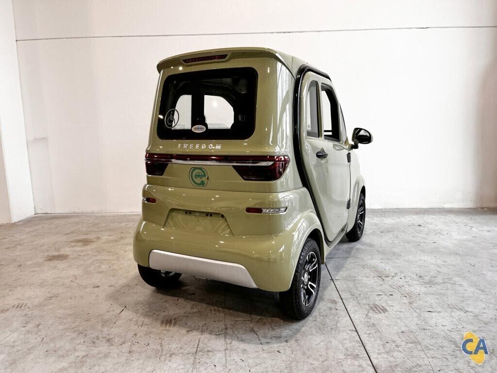 FREEDOM OTTO - Macchina Senza Patente