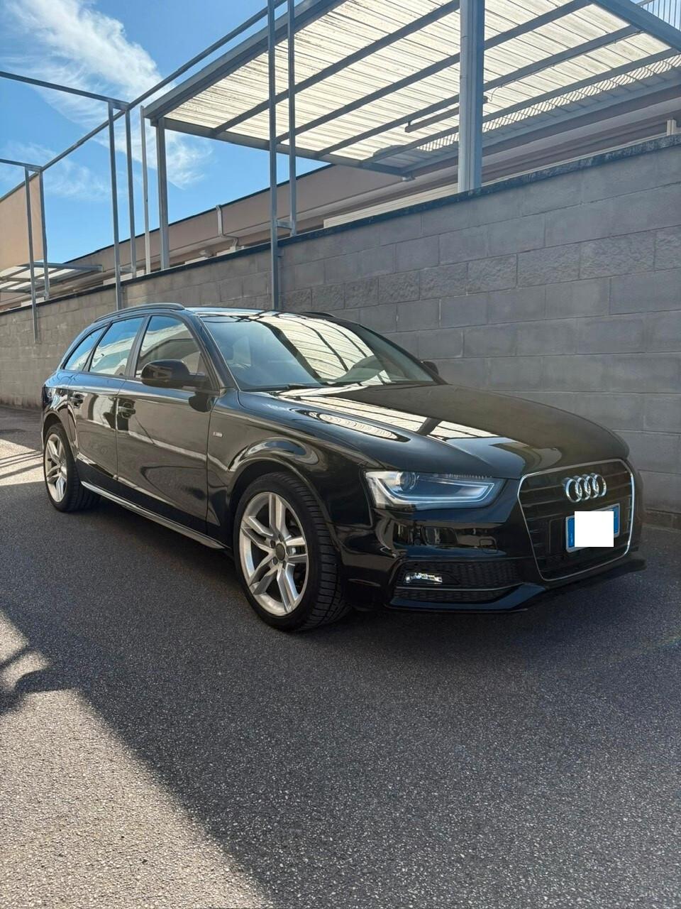 Audi A4 Avant 2.0 tdi 190cv Advanced S LINE S-TRONIC LED/NAVI/PDC PERFETTA!!