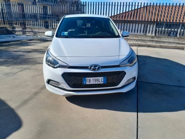 Hyundai i20 1.2 84 CV 5 porte Econext Comfort Benzina - Gpl