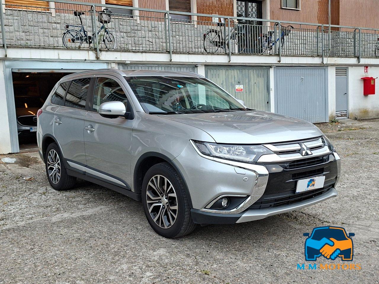 Mitsubishi Outlander 2.2 Instyle Plus Sda awd 7p.ti auto my17