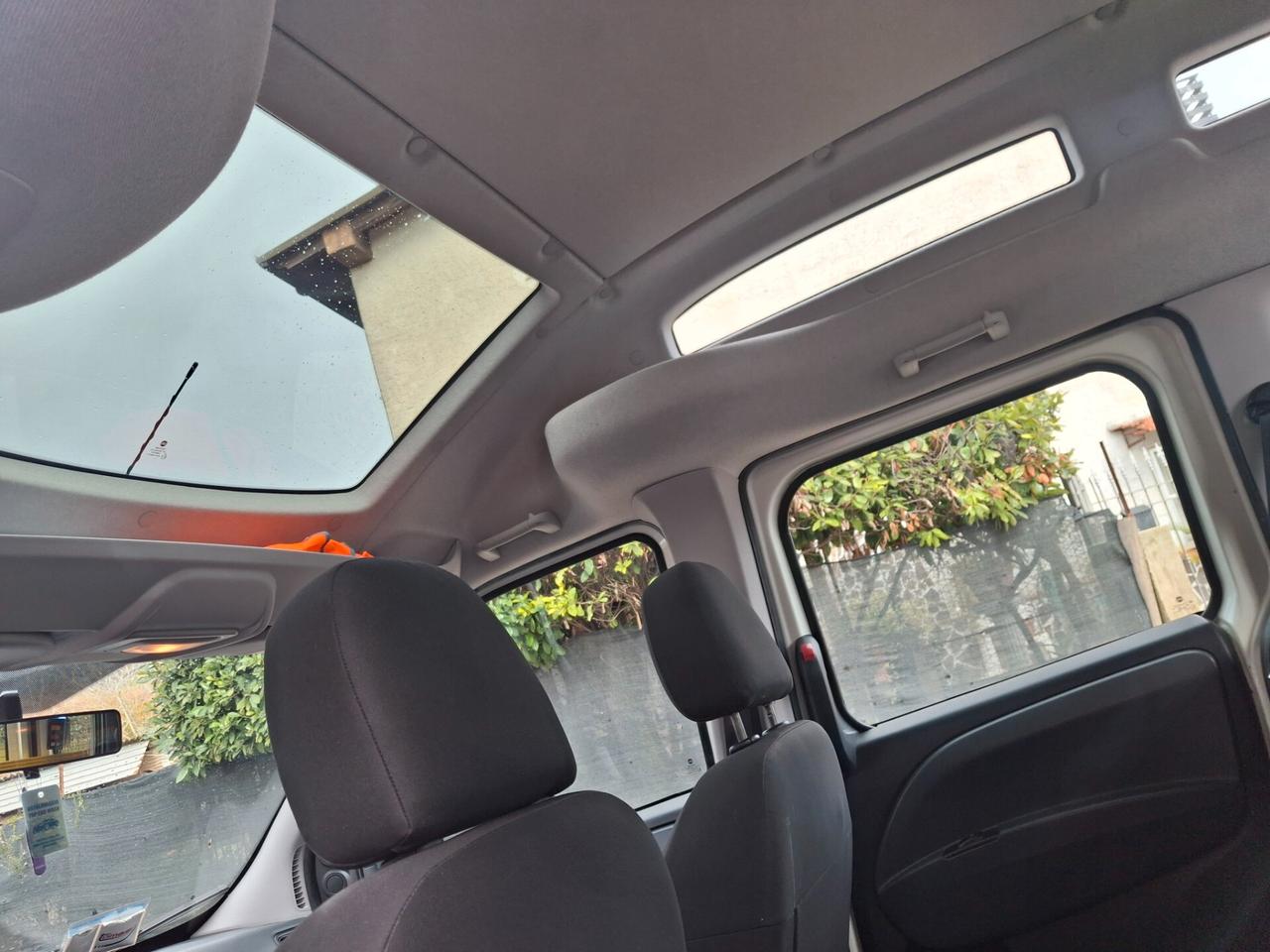 Fiat Doblo Doblò 1.6 MJT 16V 90CV tetto alto pedana elettrica trasporto disabili