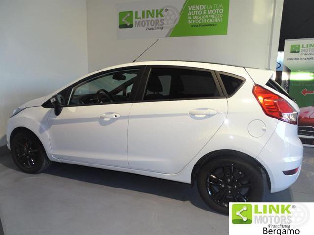 FORD Fiesta 1.2 82CV 5 porte Black & White Edition