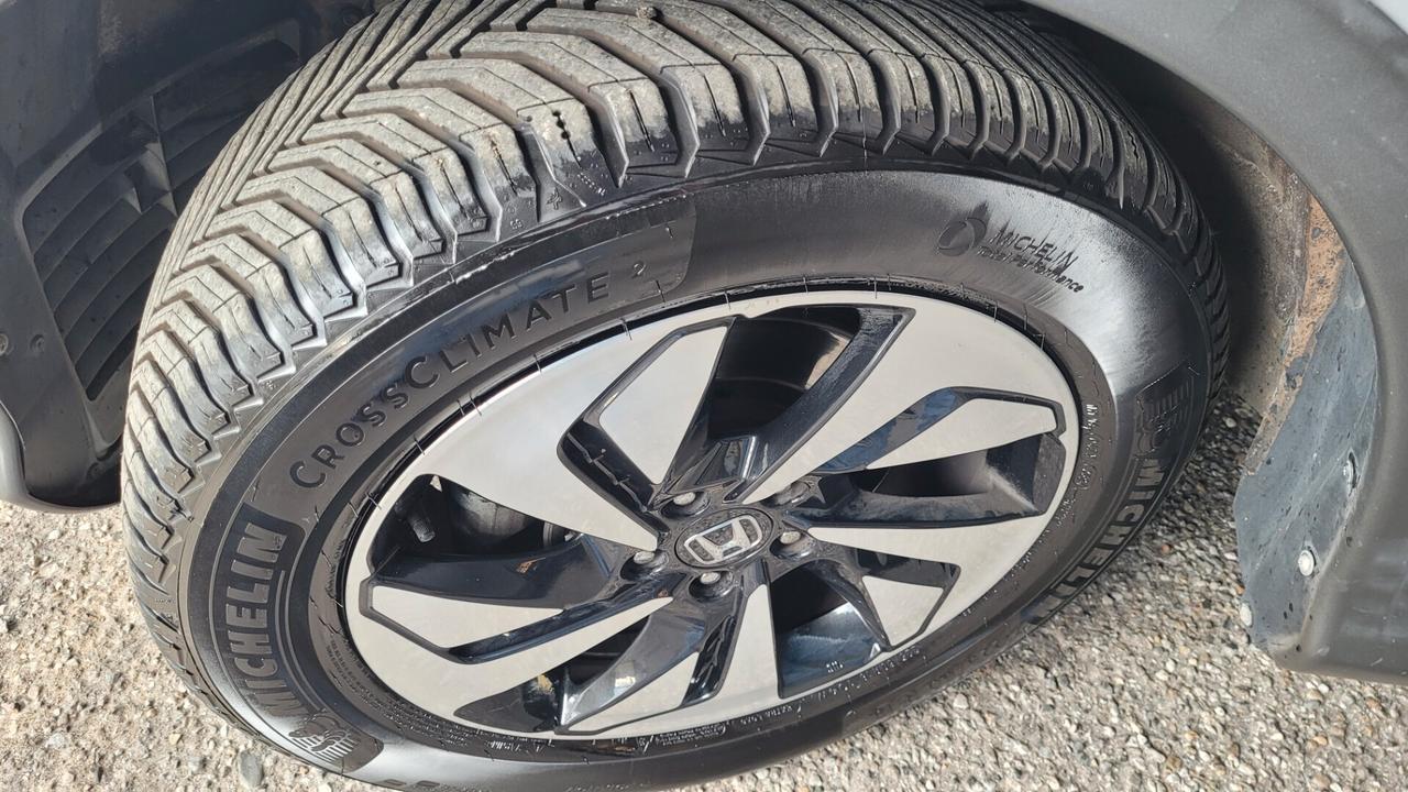 Honda CR-V 1.6 i-DTEC Executive Navi .. 4X4 ..