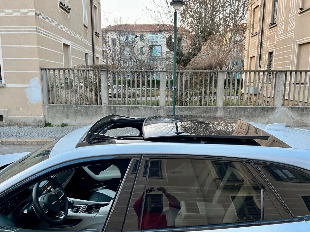 Jaguar F-Pace 5.0 V8 550 CV AWD aut. SVR