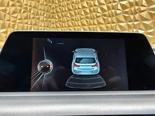 Bmw 118 Serie 1 118d Advantage 5p auto