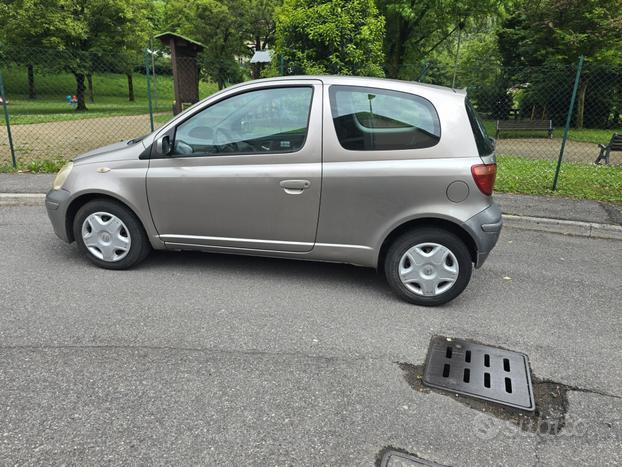 TOYOTA YARIS 1.3 SOL "OK PER NEOPATENTATI"