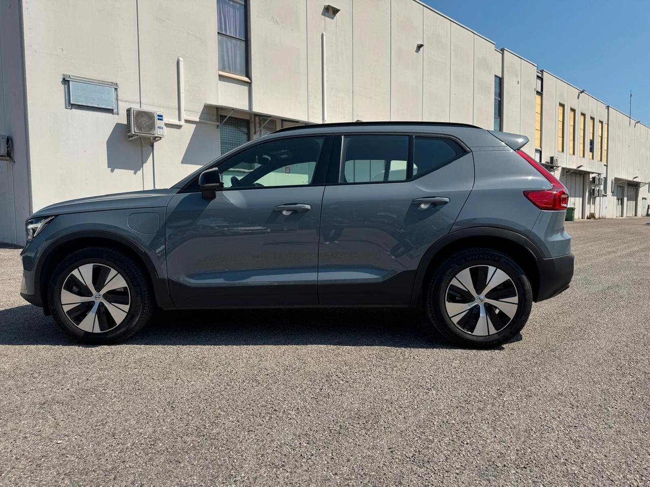 Volvo XC40 T5 Recharge Plug-in Hybrid automatico Plus Dark