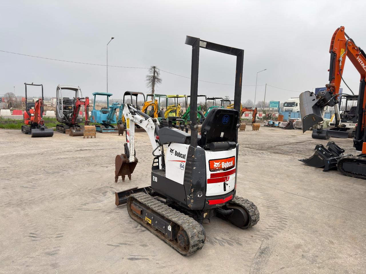 Mini escavatore BOBCAT E10 - solo 850 ore