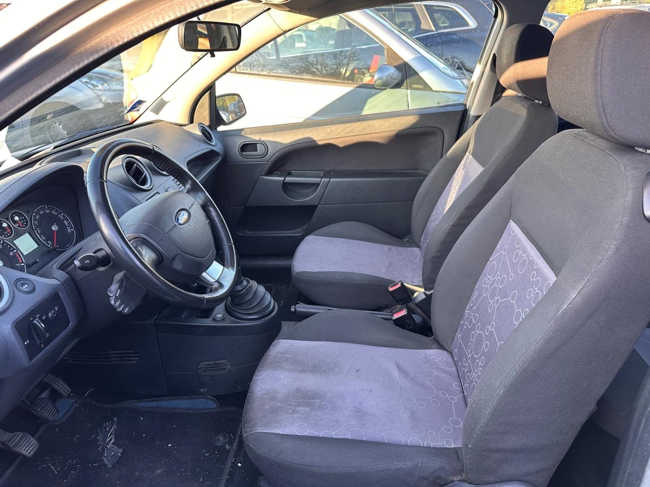 Ford Fiesta 1.2 16V 5p. Ghia