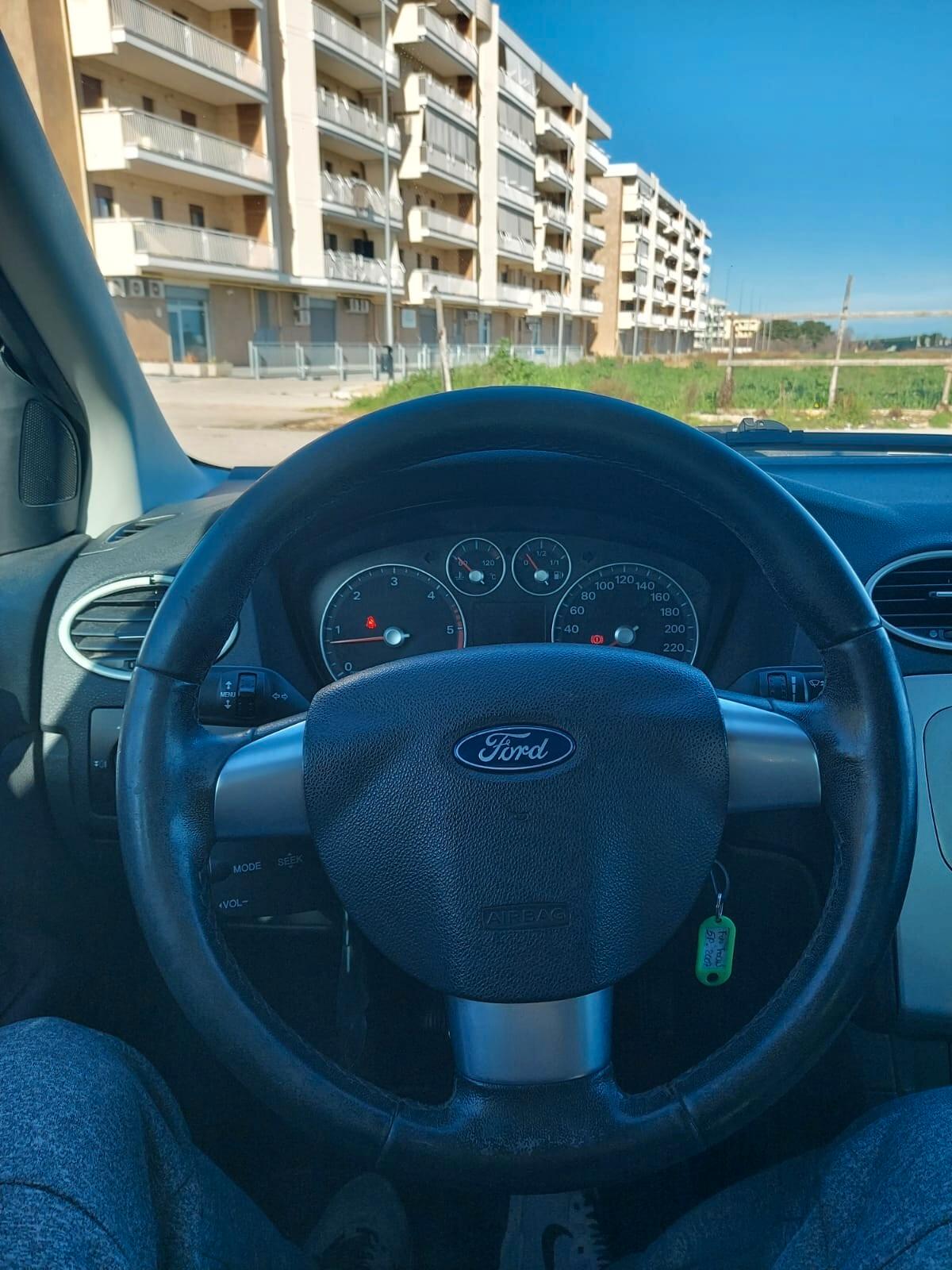 Ford Focus C-Max Focus+ 1.6 TDCi (90CV) 5p.