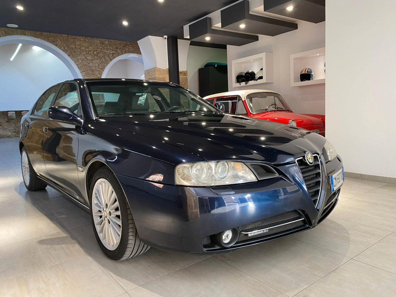 Alfa Romeo 166 2.4 JTD M-JET 20V cat Luxury