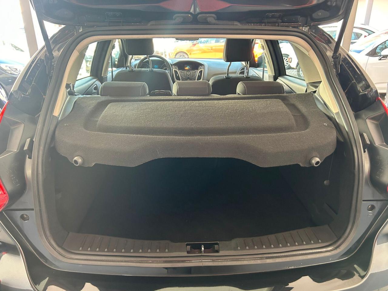 FORD FOCUS 1.6 DIESEL DEL NORD ITA 2014