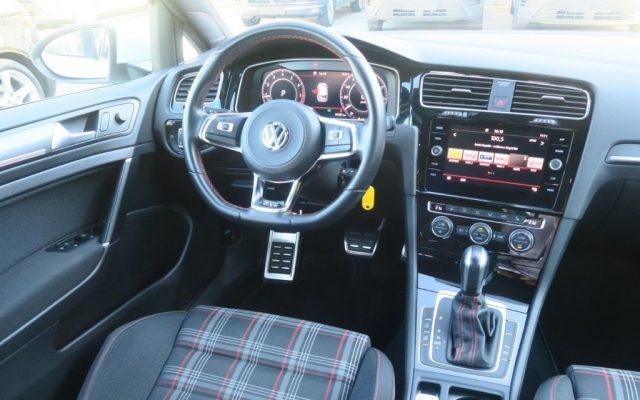 VOLKSWAGEN Golf GTI Performance 2.0 245 CV TSI DSG 5p. BMT