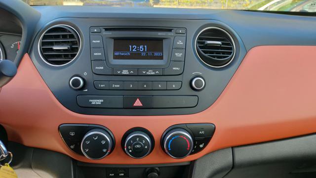 HYUNDAI i10 1.0 Bluetooth,CruiseControl,Clima,Stereo