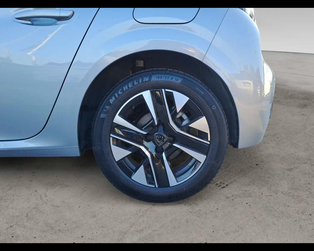 PEUGEOT 208 2ª serie - 208 PureTech 100 Stop&Start 5 porte Allure