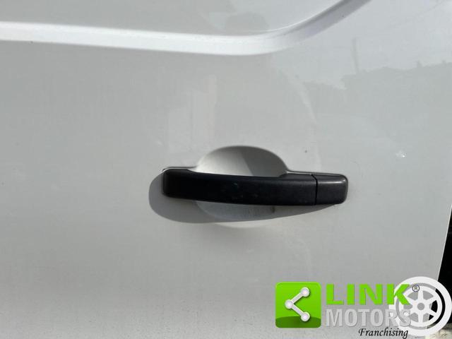 RENAULT Trafic 1.6 dCi 125 CV L1 H1