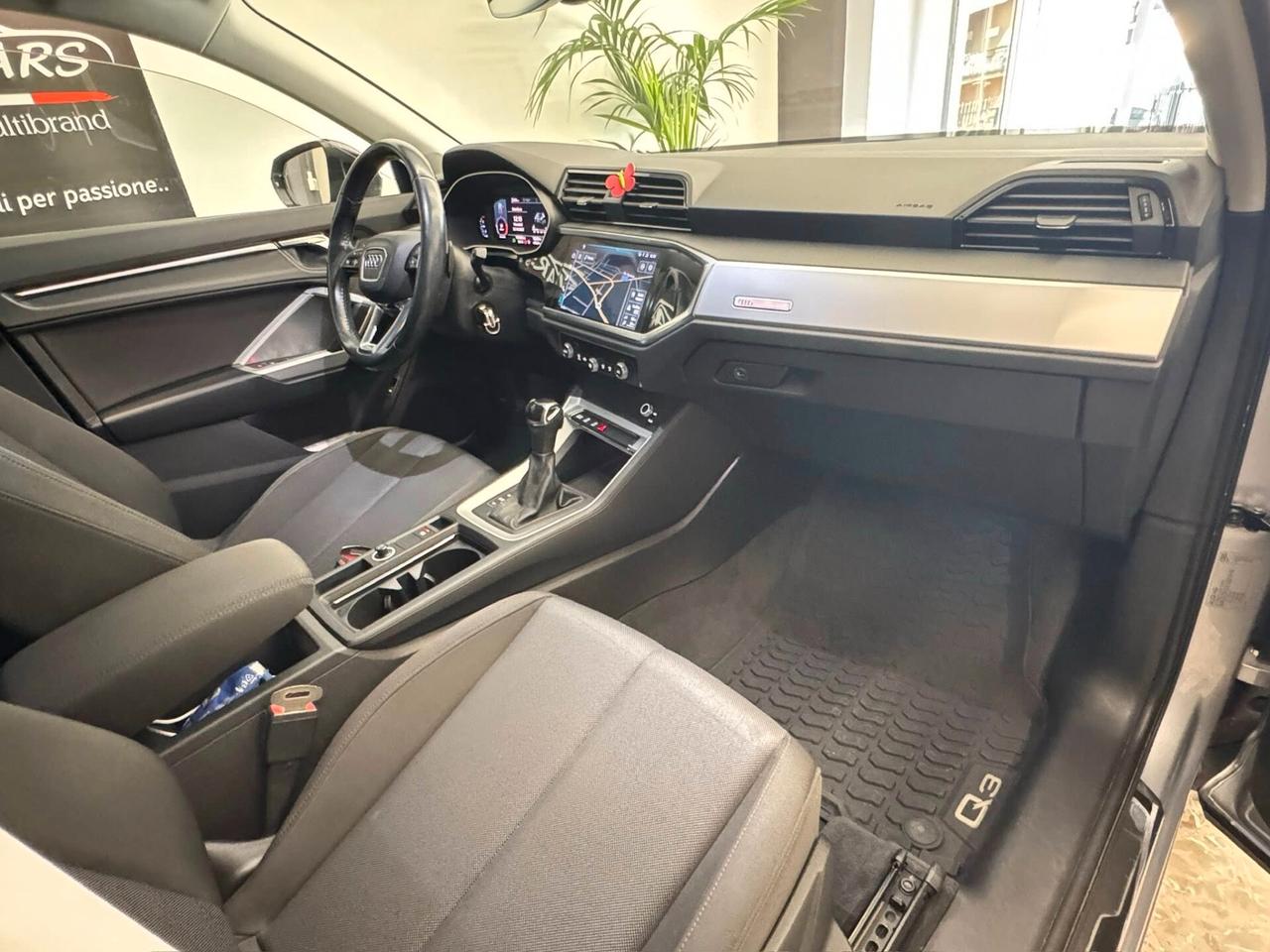 Audi Q3 SPB 35 TDI quattro Business Plus