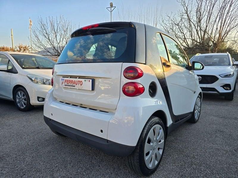 smart fortwo fortwo 1000 52 kW coupé passion