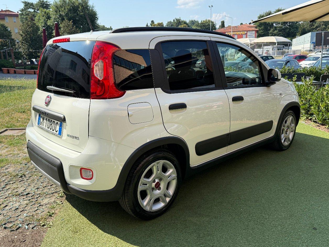 Fiat Panda 1.0 firefly Hybrid City Life s&s 70cv 5P UNIPROP